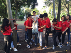 鹭达眼镜员工户外拓展活动